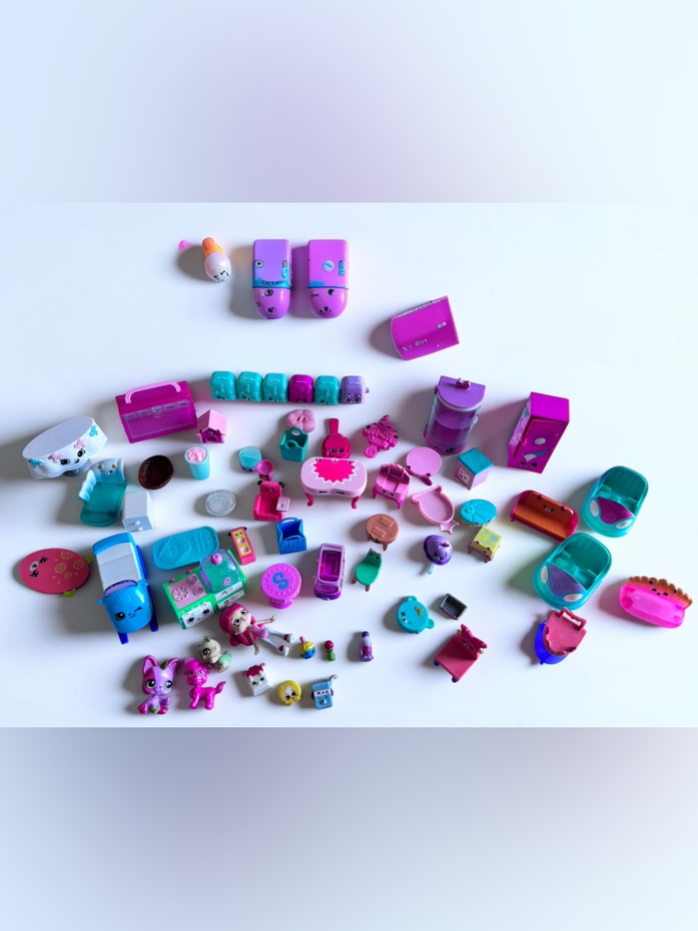 Shopkins Moose Toys Lot Figures Accessories Playset Bundle
